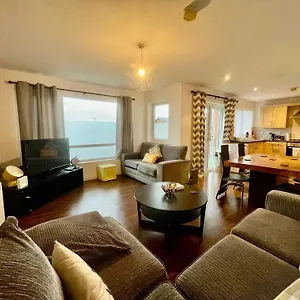 2 Bedroom City-centre With Free Parking Belfast